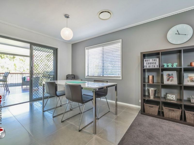 5 Valerie Street, Clontarf QLD 4019
