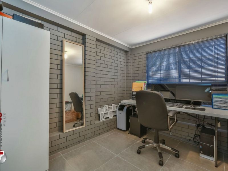5 Valerie Street, Clontarf QLD 4019