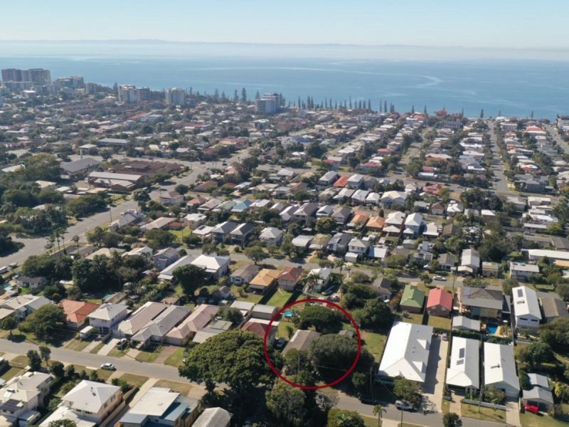 16 Barron Road, Margate QLD 4019