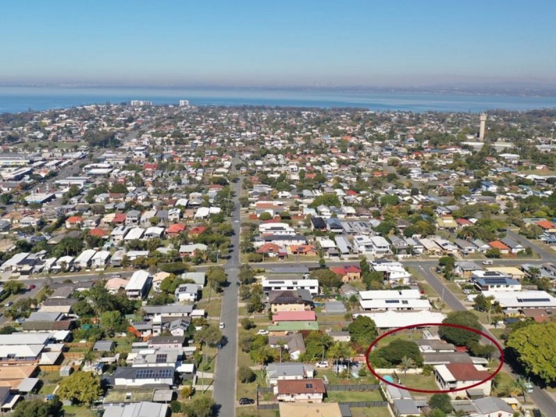 16 Barron Road, Margate QLD 4019
