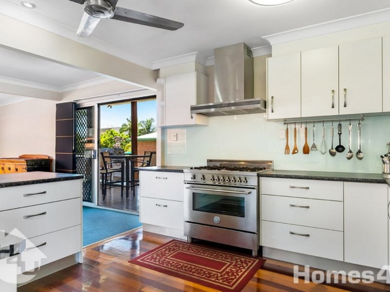 35 Valerie Street, Clontarf QLD 4019