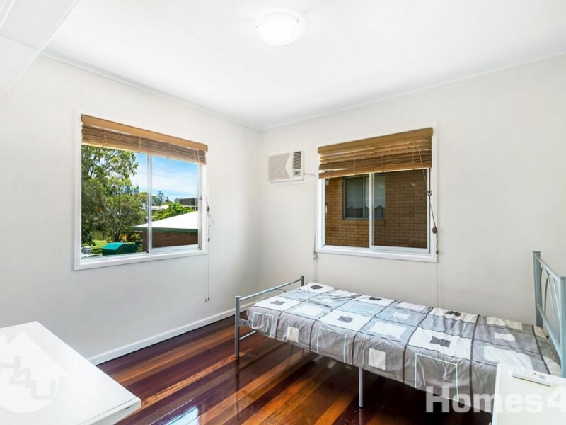 35 Valerie Street, Clontarf QLD 4019