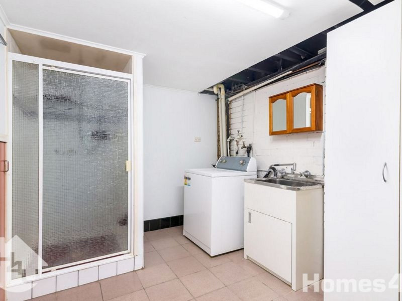 35 Valerie Street, Clontarf QLD 4019