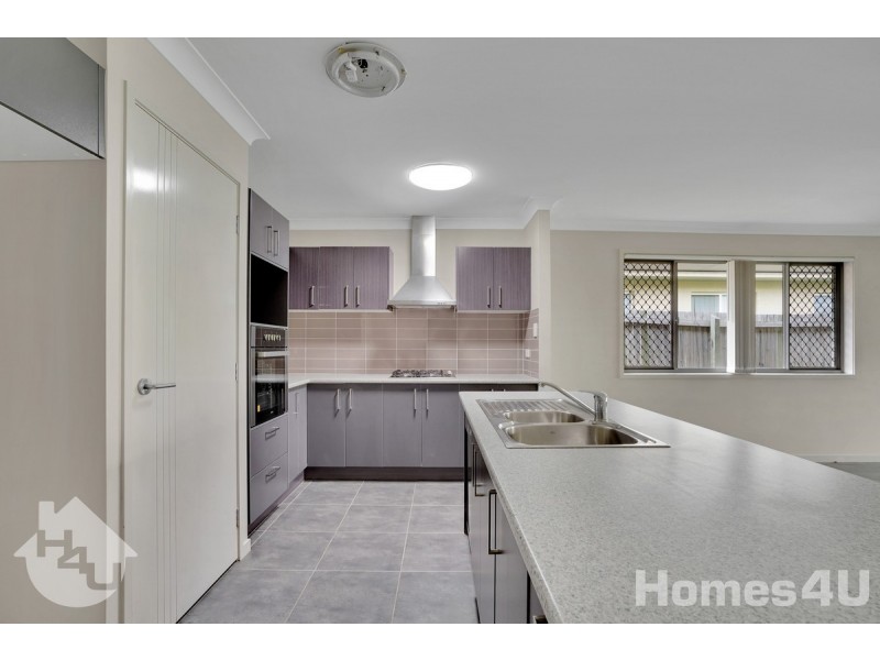 22 Augusta Parade, North Lakes QLD 4509