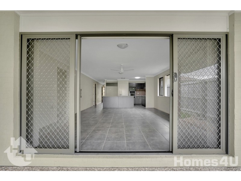 22 Augusta Parade, North Lakes QLD 4509