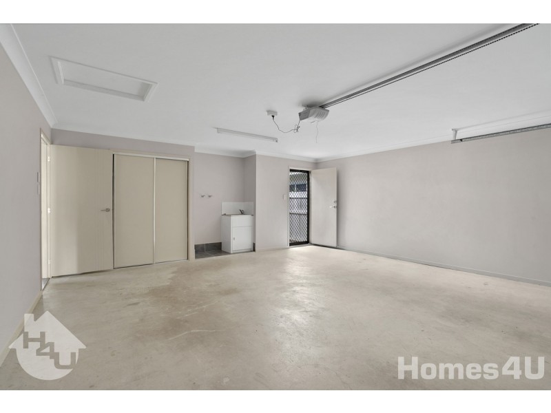 22 Augusta Parade, North Lakes QLD 4509
