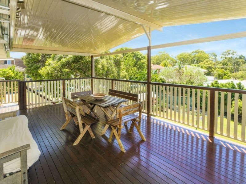 16 Gardenia Street, Clontarf QLD 4019