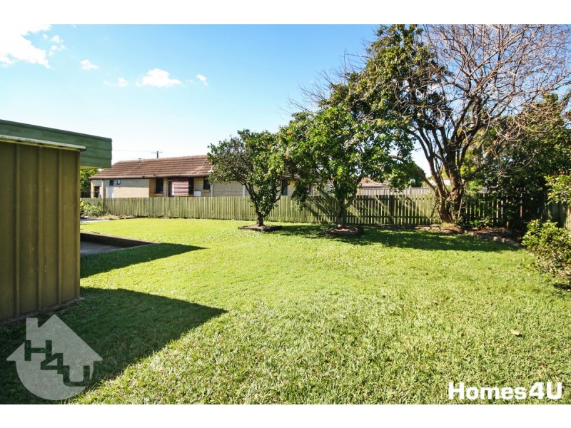 111 Klingner Road, Redcliffe QLD 4020