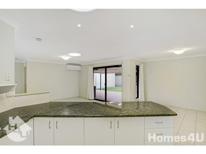 9 Dobell Street, Rothwell QLD 4022