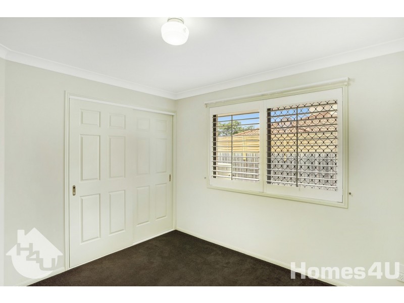 9 Dobell Street, Rothwell QLD 4022