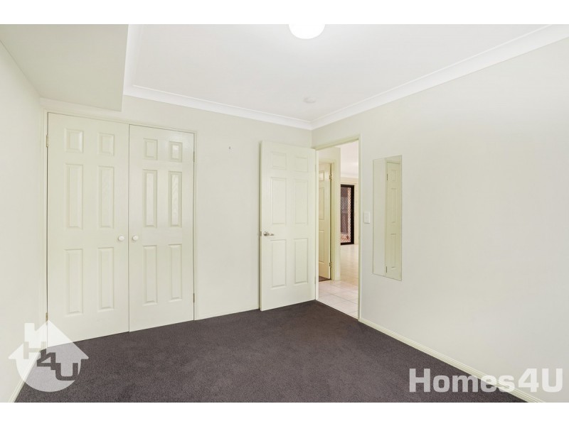 9 Dobell Street, Rothwell QLD 4022
