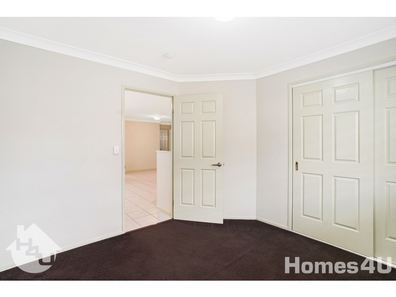 9 Dobell Street, Rothwell QLD 4022