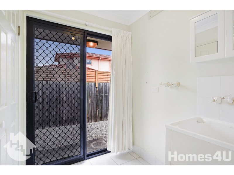 9 Dobell Street, Rothwell QLD 4022