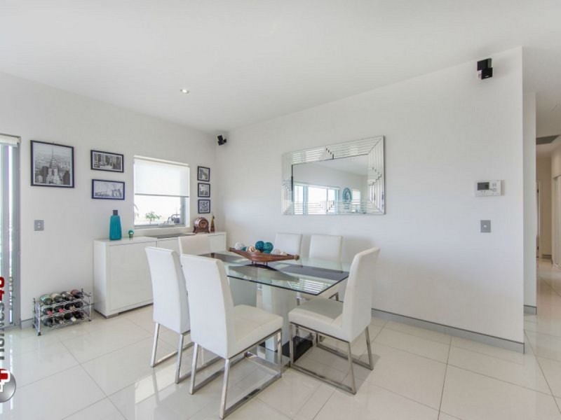67/80 Hornibrook Esplanade, Clontarf QLD 4019