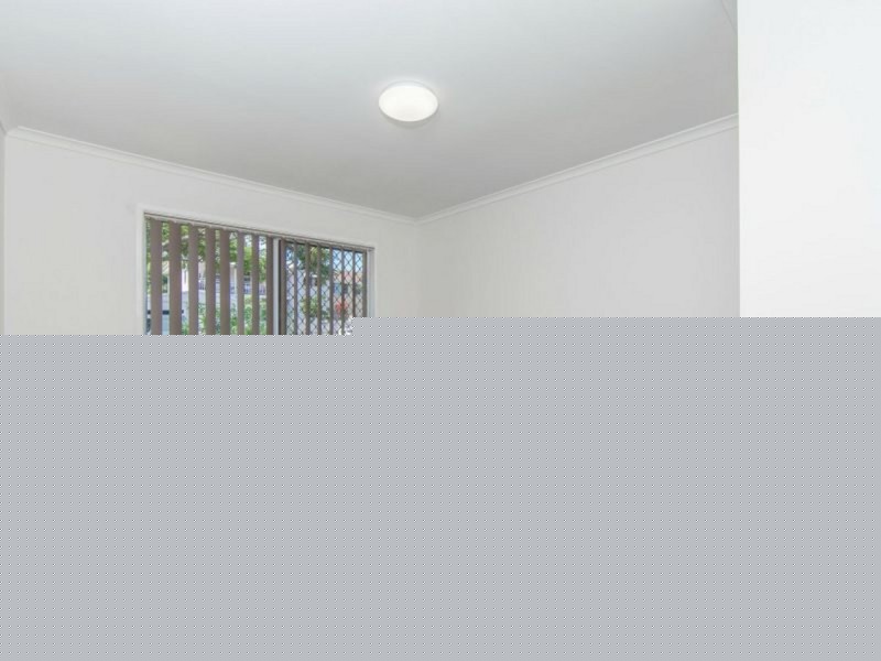 9 Shields Street, Redcliffe QLD 4020