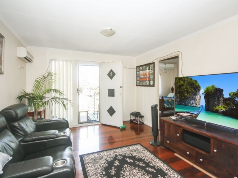 Unit 1/5 Hill Parade, Clontarf QLD 4019