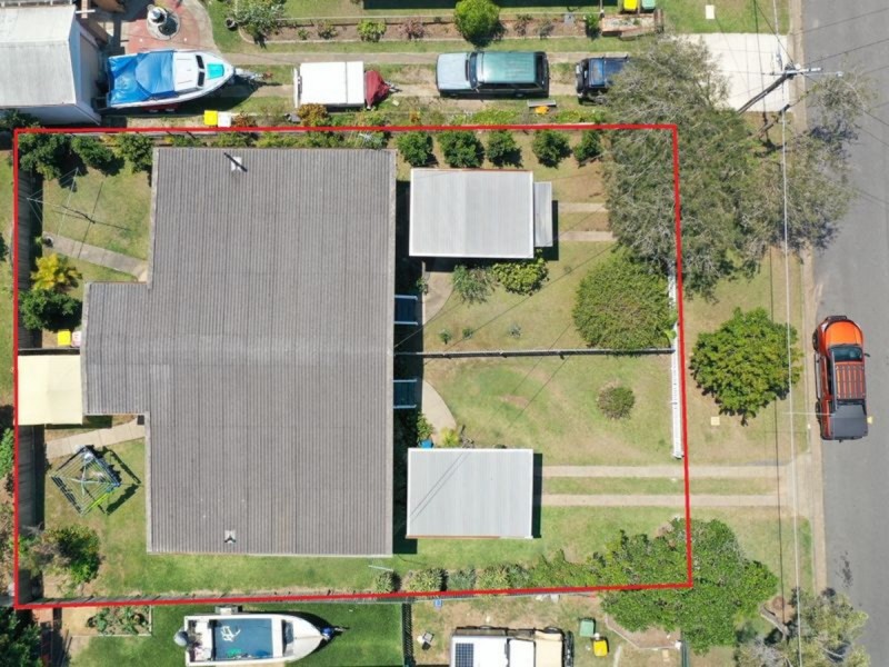 5 Hill Parade, Clontarf QLD 4019