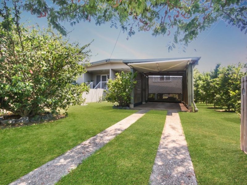 5 Hill Parade, Clontarf QLD 4019