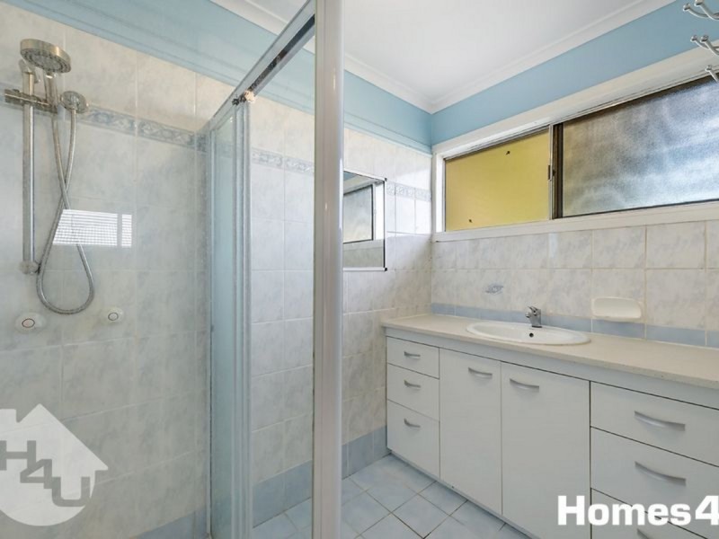 18 Nichols Road, Kippa-ring QLD 4021