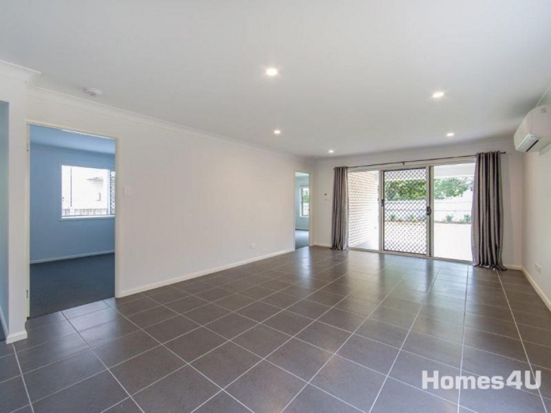 3A Samuel Street, Woody Point QLD 4019