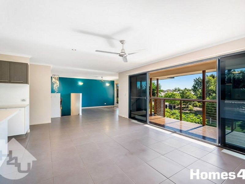 5 First Street, North Lakes QLD 4509
