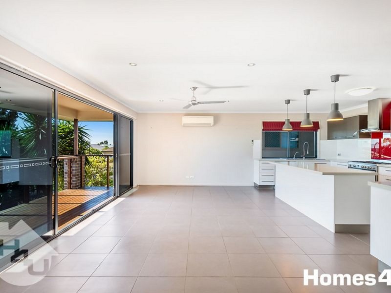 5 First Street, North Lakes QLD 4509