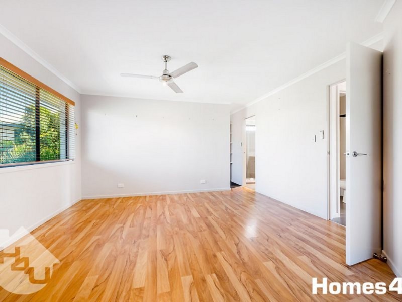 5 First Street, North Lakes QLD 4509