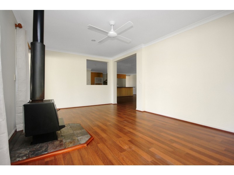 2 Barculdie Crescent, Deception Bay QLD 4508