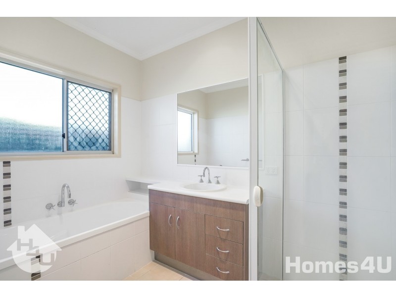 17A Yacht Street, Clontarf QLD 4019