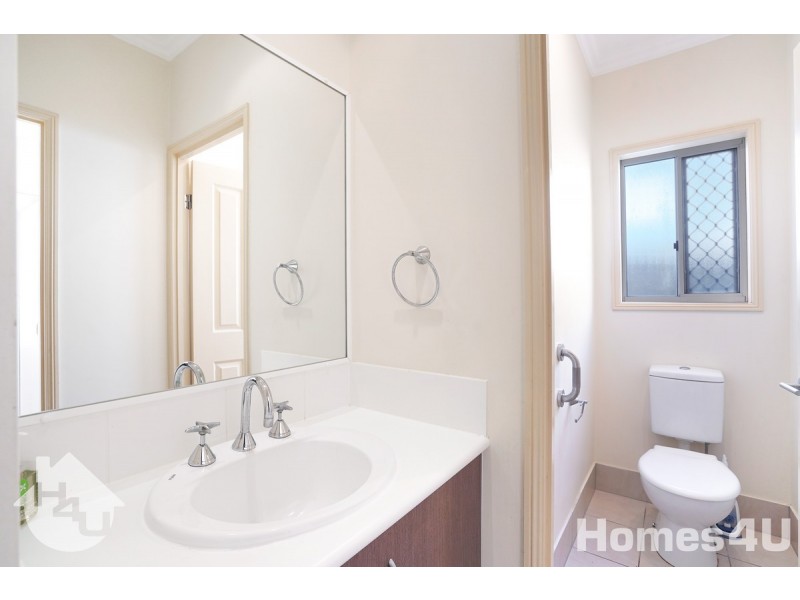 17A Yacht Street, Clontarf QLD 4019