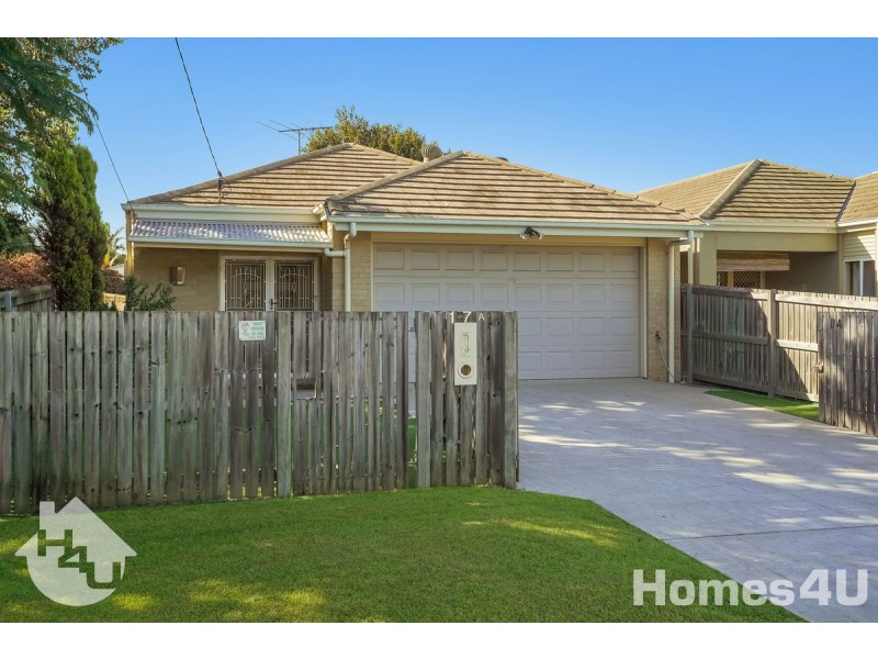 17A Yacht Street, Clontarf QLD 4019