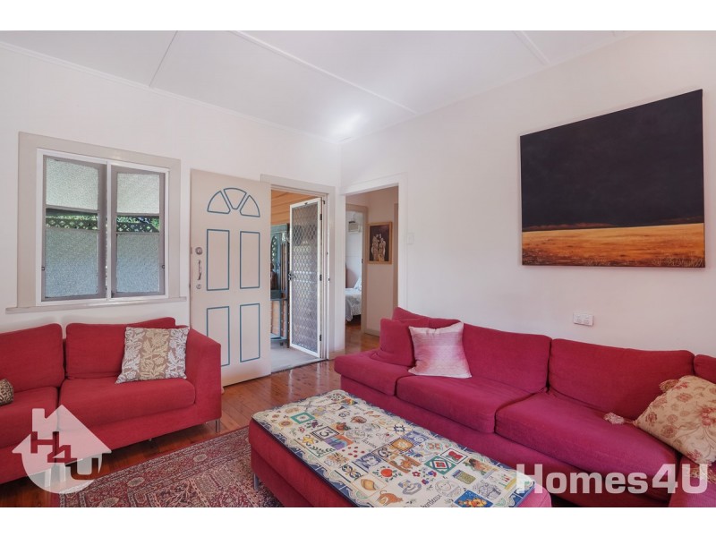 9 Twenty-Second Avenue, Brighton QLD 4017