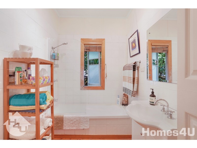 9 Twenty-Second Avenue, Brighton QLD 4017