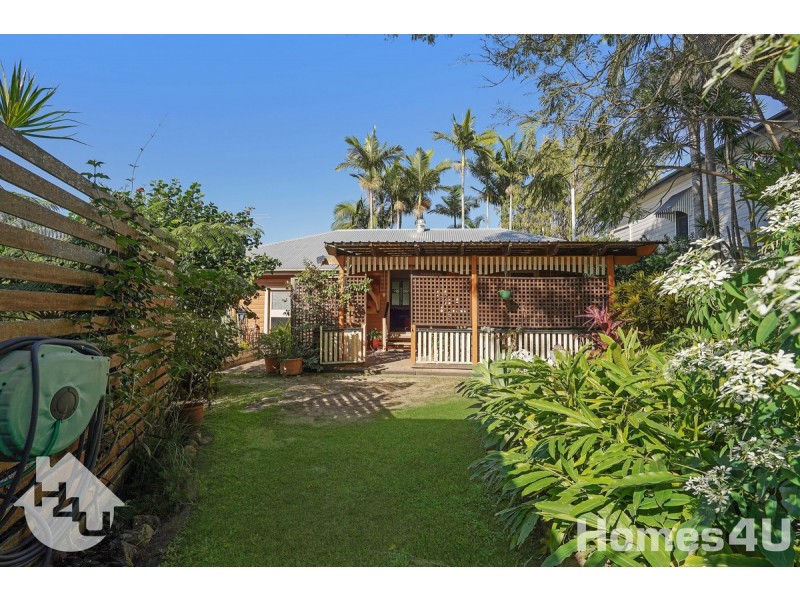 9 Twenty-Second Avenue, Brighton QLD 4017