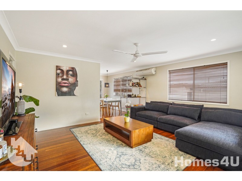 275 MacDonnell Road, Clontarf QLD 4019