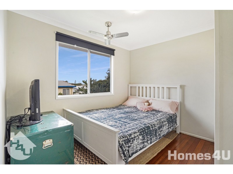 275 MacDonnell Road, Clontarf QLD 4019