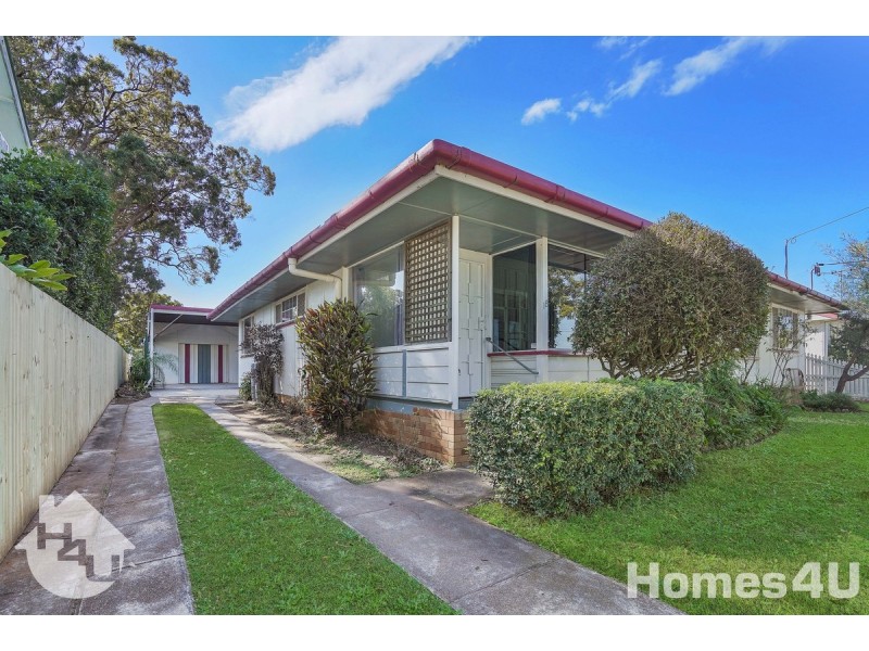 18 Rogers Road, Clontarf QLD 4019