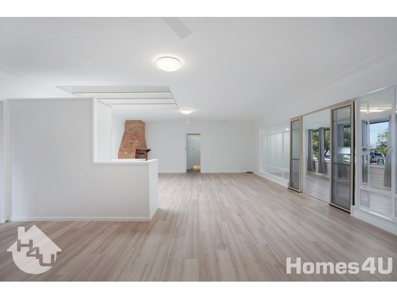 18 Rogers Road, Clontarf QLD 4019