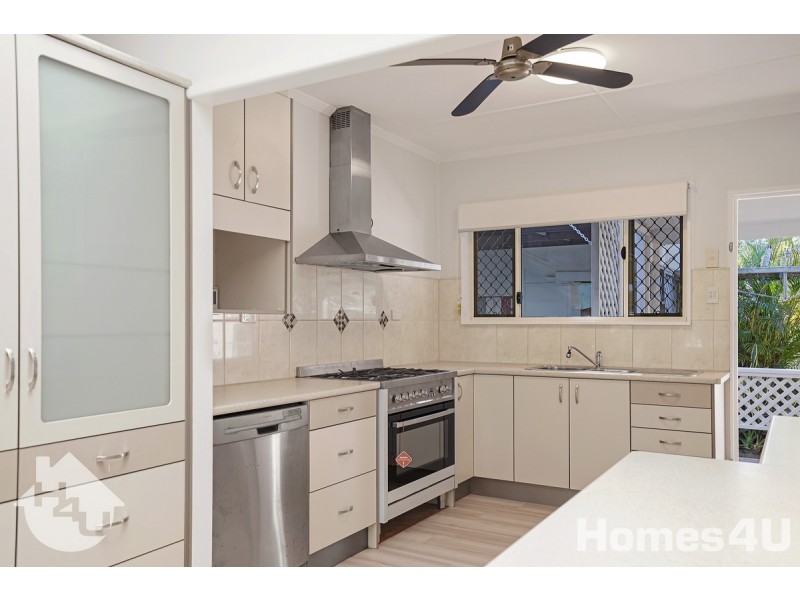 18 Rogers Road, Clontarf QLD 4019