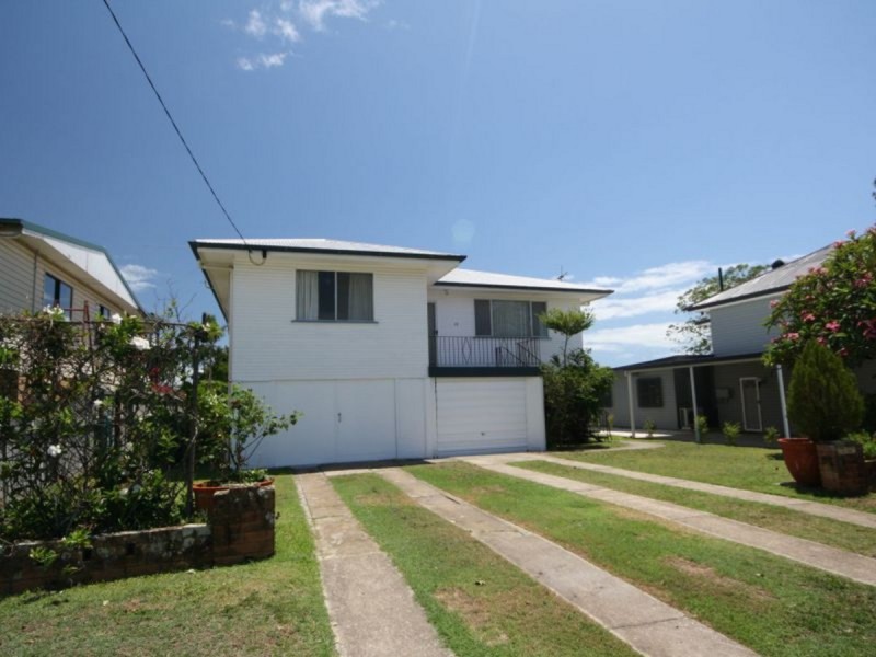 17 Essey Street, Clontarf QLD 4019