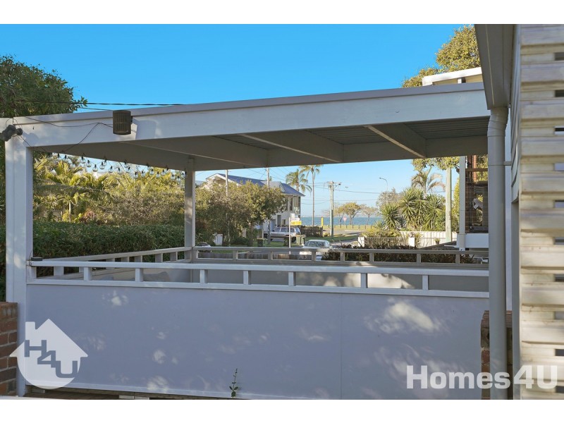 13 Donald Street, Woody Point QLD 4019