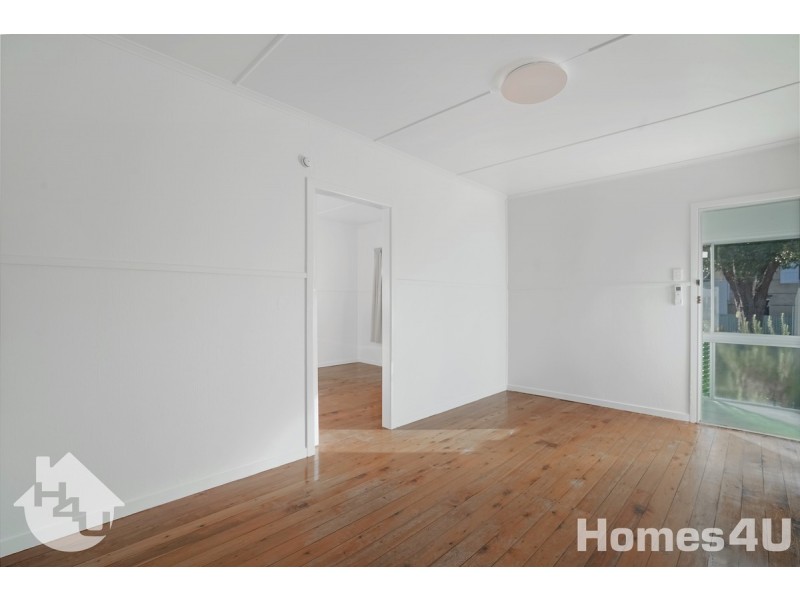 13 Donald Street, Woody Point QLD 4019