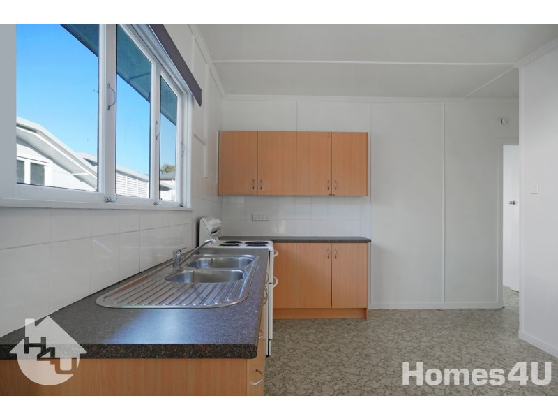 13 Donald Street, Woody Point QLD 4019