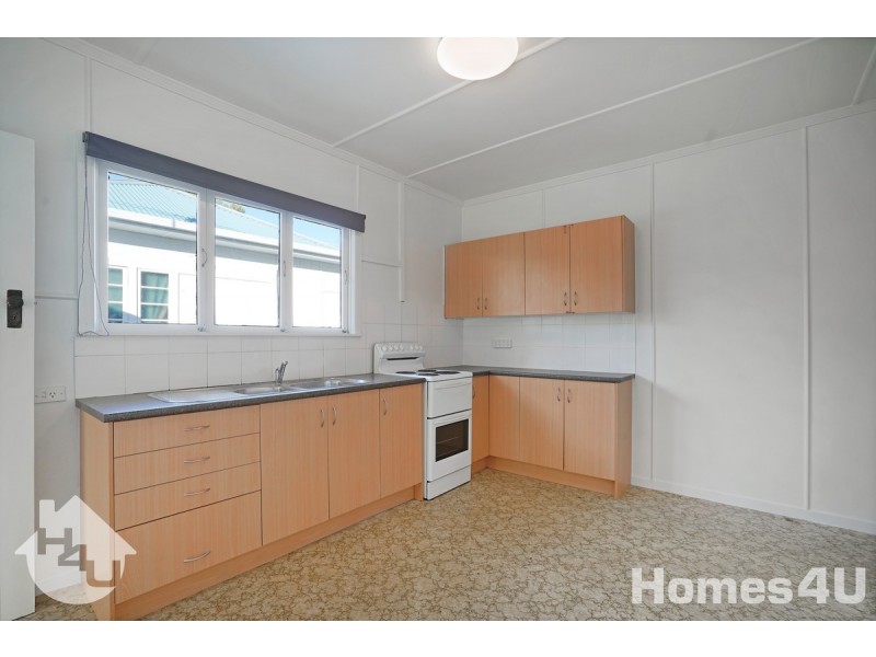 13 Donald Street, Woody Point QLD 4019