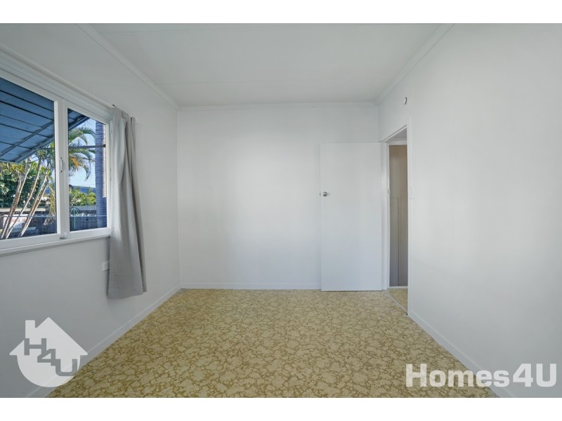 13 Donald Street, Woody Point QLD 4019