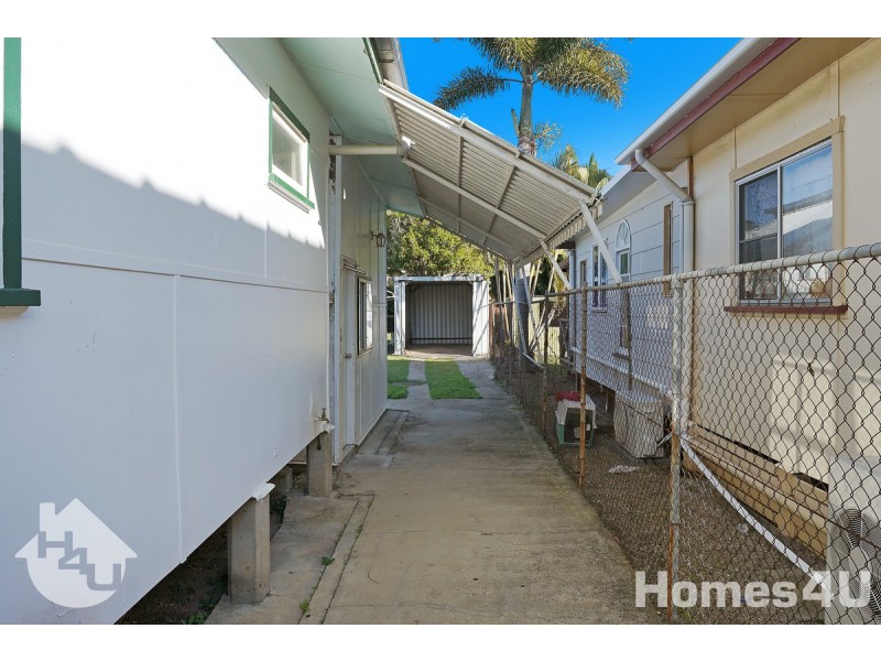 13 Donald Street, Woody Point QLD 4019