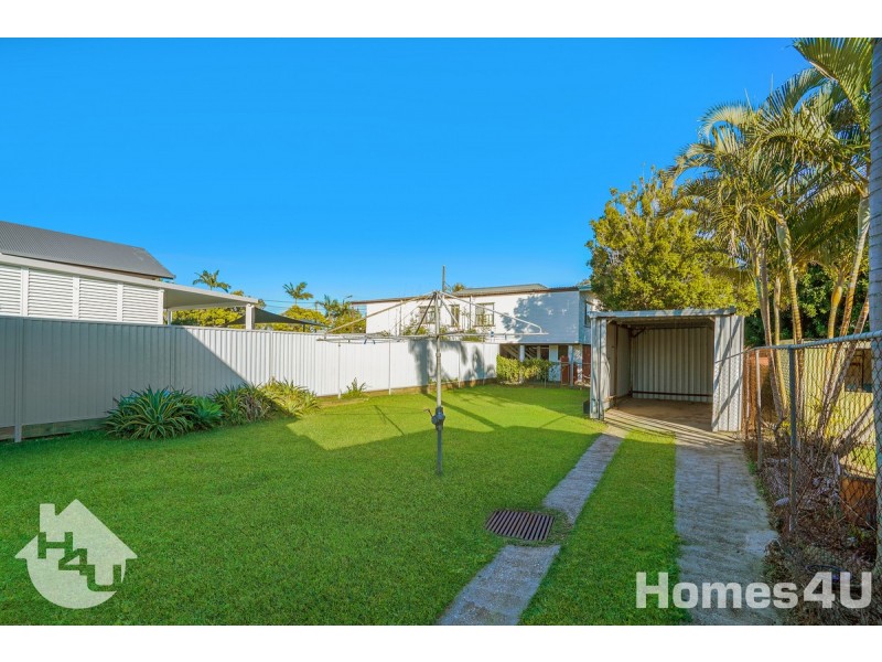 13 Donald Street, Woody Point QLD 4019
