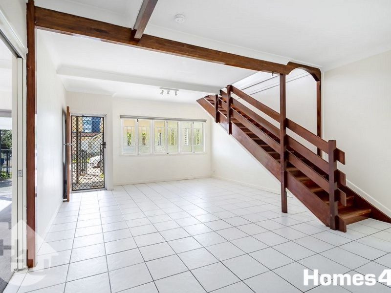 23 Louis Street, Redcliffe QLD 4020