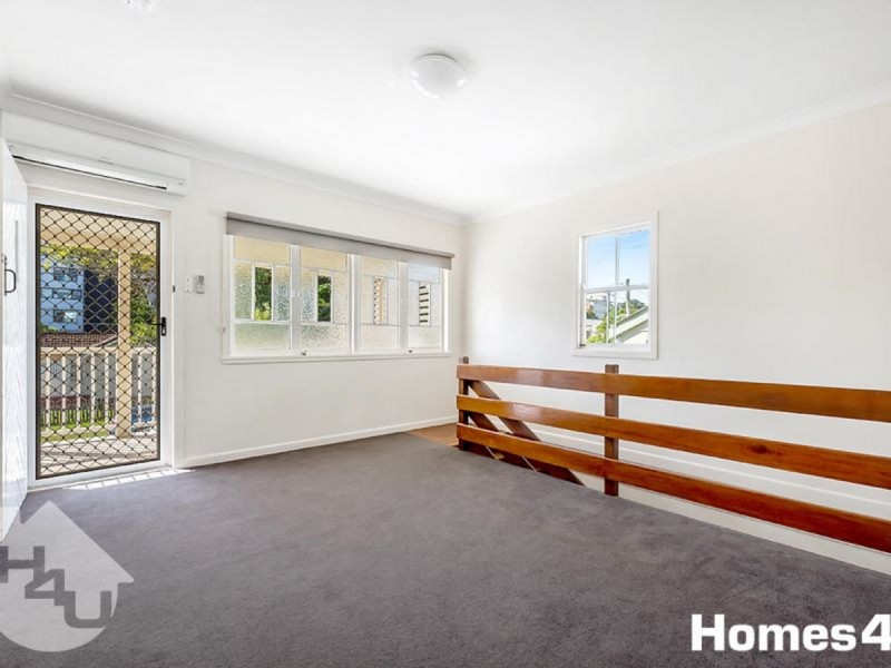 23 Louis Street, Redcliffe QLD 4020