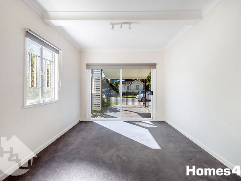 23 Louis Street, Redcliffe QLD 4020